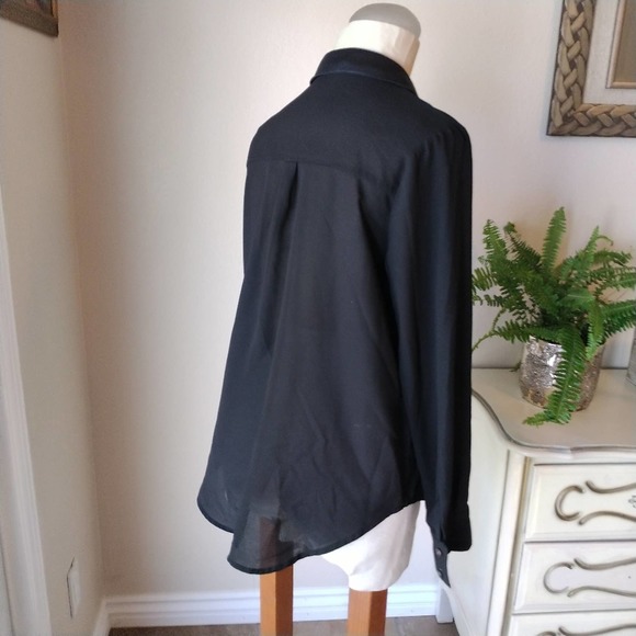 Blu Pepper BLACK Blouse w Faux Leather Accents Pockets Button-Up Long Sleeve - Picture 9 of 9